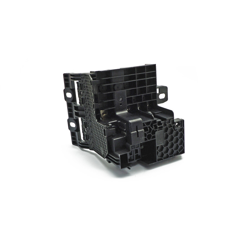 Rear current distributor for BMW F90, G11, G12, G30 and G32 Rear current distributor for BMW F90, G11, G12, G30 and G32