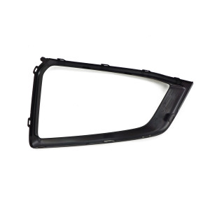Mounting the right-hand side grille on a BMW G06