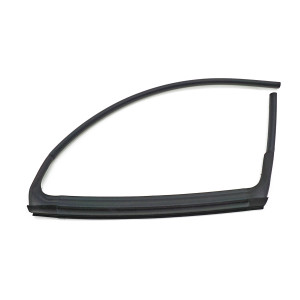 Seal for the right-hand rear door gap on the MINI F54