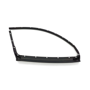Seal for the right-hand rear door gap on the MINI F54