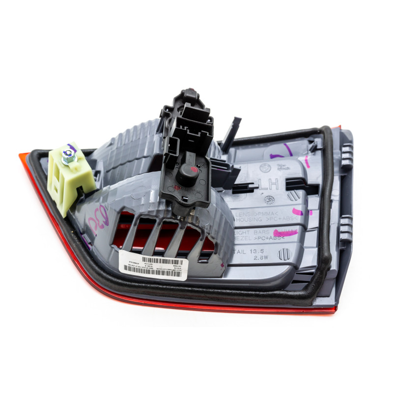 Lampa na pokrywie bagażnika lewa BMW F25  63217217309