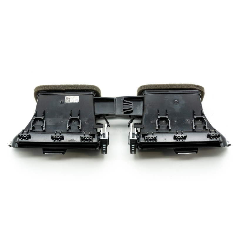 Kratka wlotu świeżego powietrza środkowa BMW F39 F48 64229292741 Kratka wlotu świeżego powietrza środkowa BMW F39 F48 64229292741
