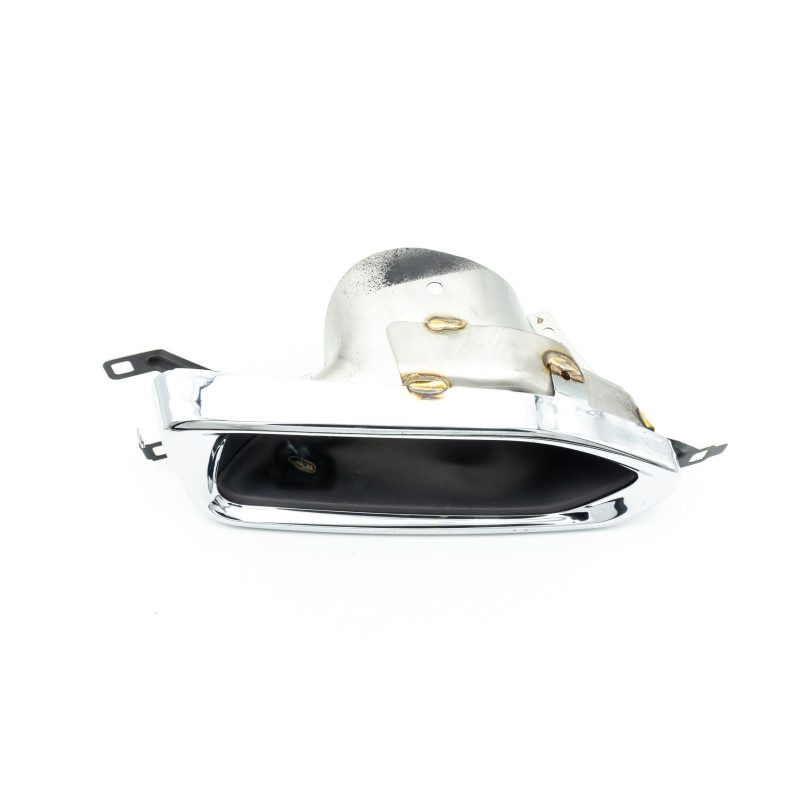 Osłona końc&oacute;wki rury wydechowej prawa BMW G11 G12  51127371586