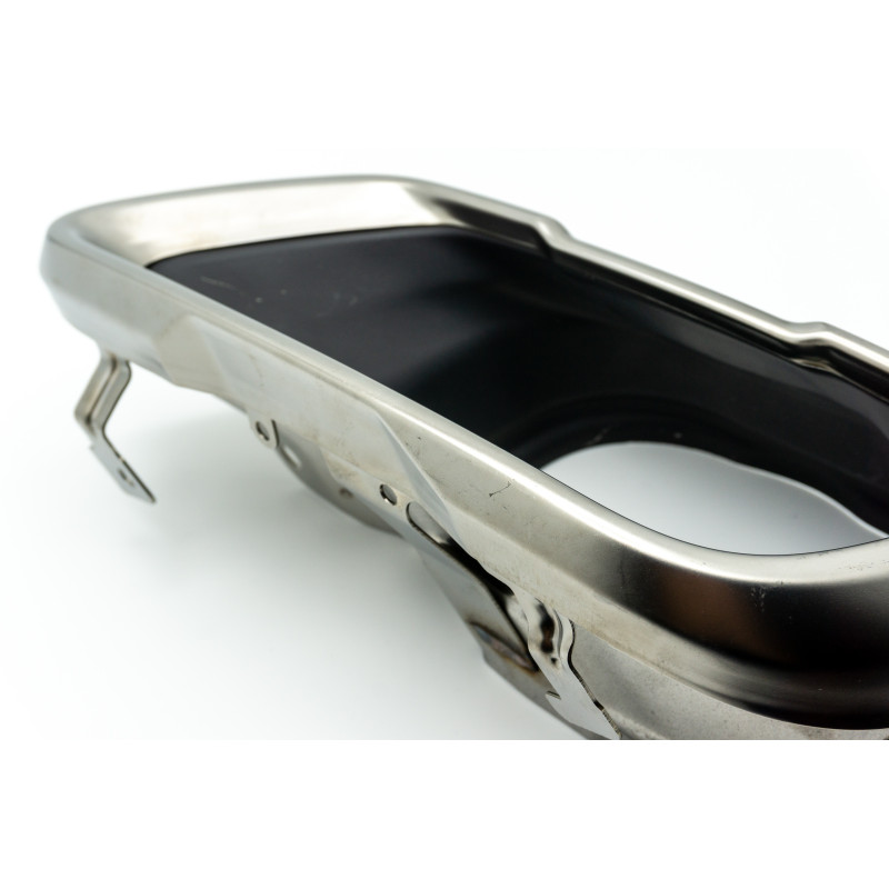 Osłona końc&oacute;wki rury wydechowej, lewa BMW G05 G06 G07  51128074267