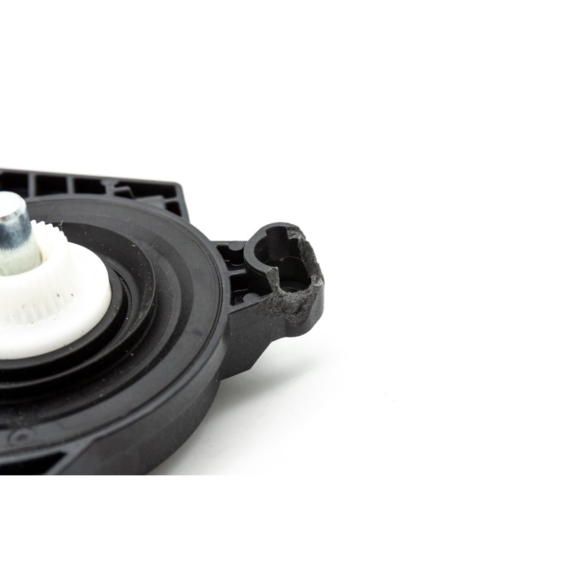 Napęd podnośnika szyby tylny BMW F97 F98 G01 G02  51357457252
